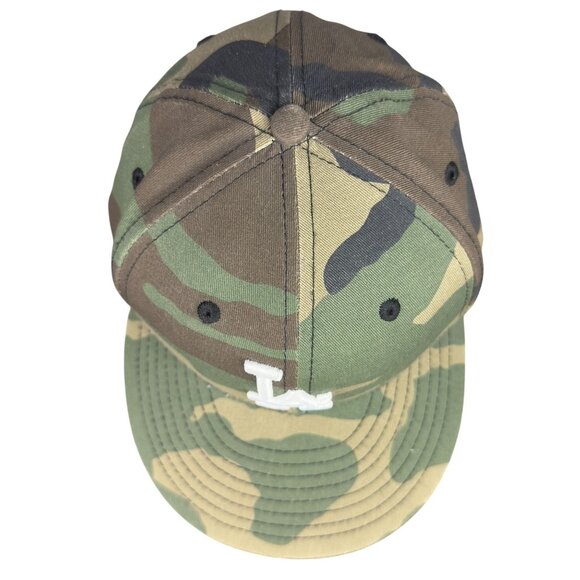 New Era Los Angeles Dodgers Camo Fitted Hat Size 7 1/8 Cotton Green & Brown - Picture 8 of 16